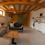 Casa Vacacional La Pedrera בקתה Baro (Cantabria)