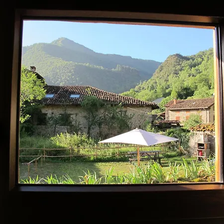 Casa Vacacional La Pedrera * Baro (Cantabria)