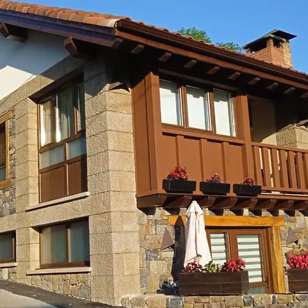 Casa Vacacional La Pedrera * Baro (Cantabria)