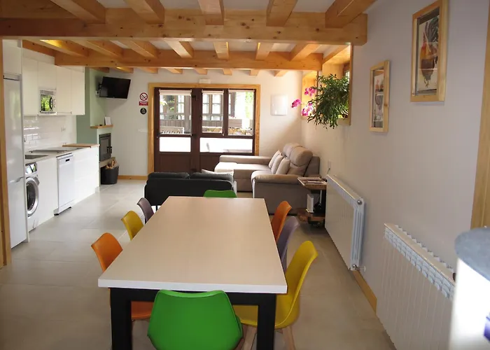 Chalet Casa Vacacional La Pedrera Baro (Cantabria)